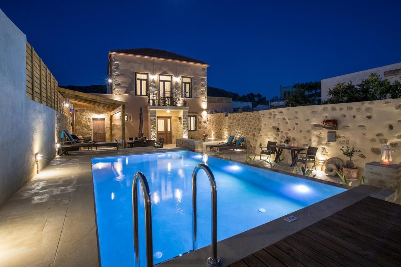 Theta Villa *